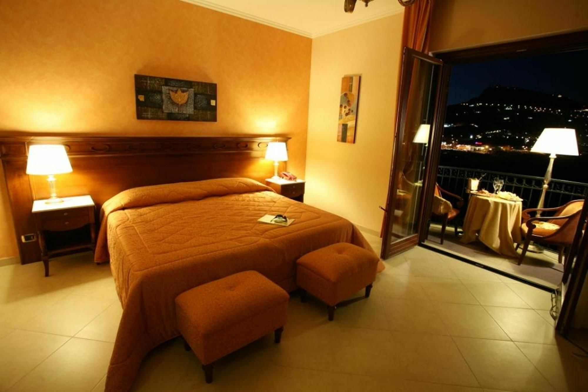 Hotel Federico II Enna Extérieur photo